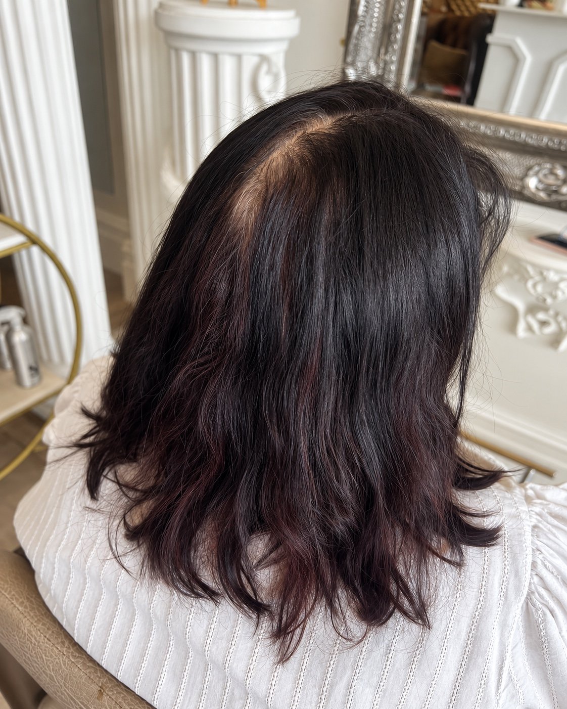 Visible regrowth before a regrowth tint